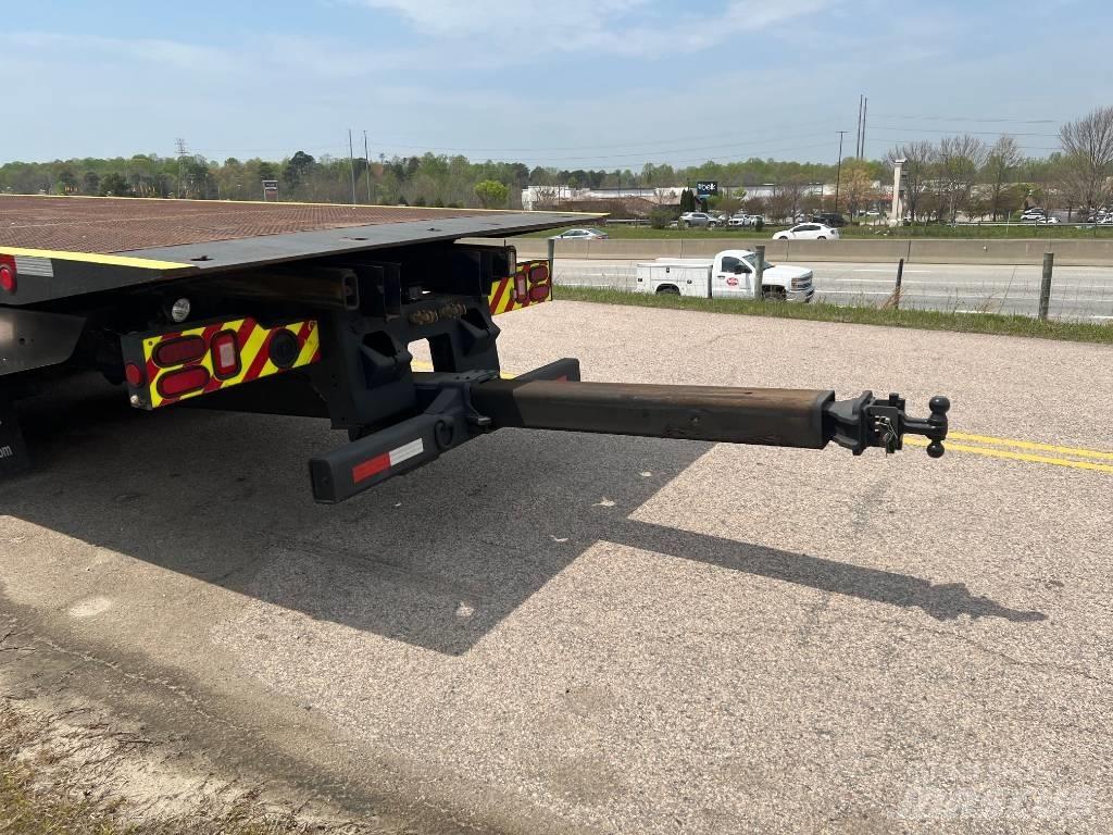 Peterbilt 348 救援车