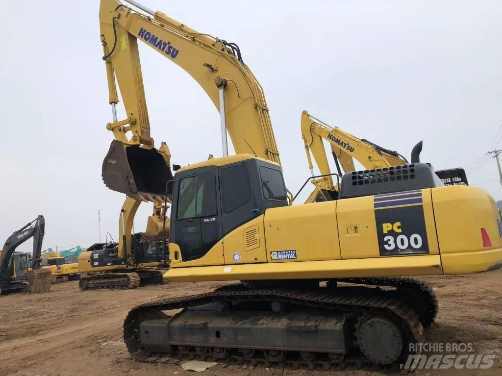 Komatsu 300-7 履带挖掘机