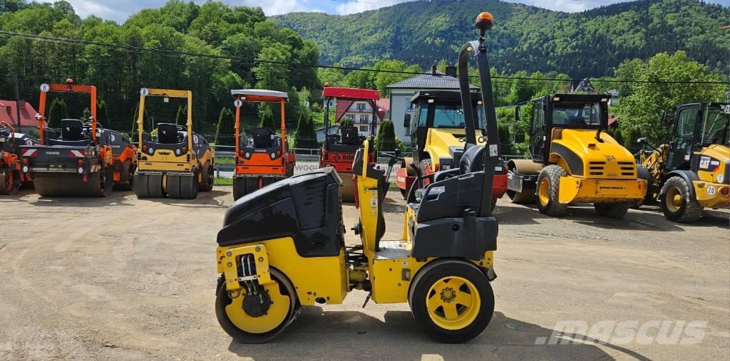 Bomag BW 100 ACM-5 复合式压路机