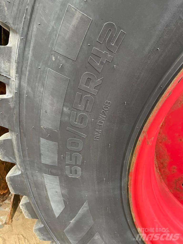 Nokian Hakkapelitta 轮胎、车轮、轮圈