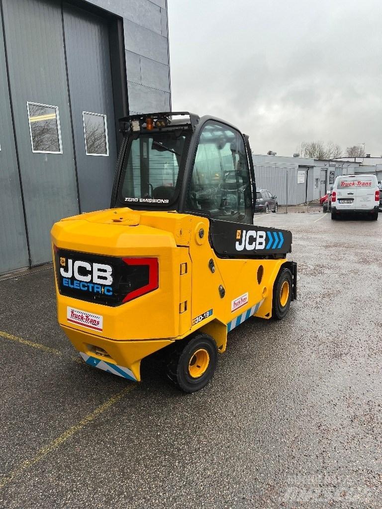 JCB TLT30-19E 电动叉车