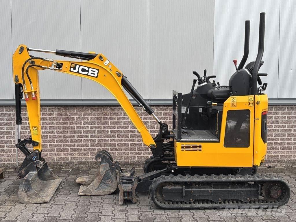 JCB 18Z 小型挖掘机