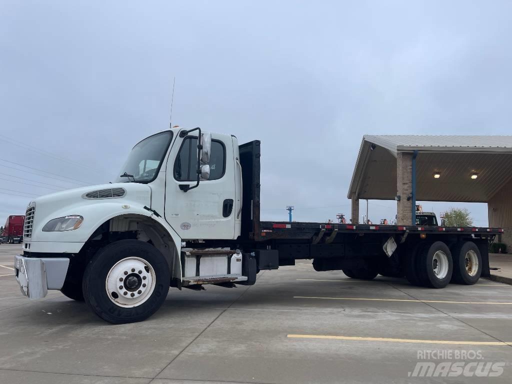 Freightliner M 106 平板栏板货车