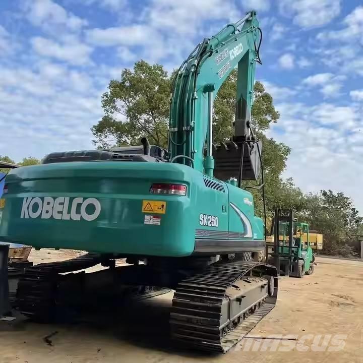 Kobelco SK 250 履带挖掘机