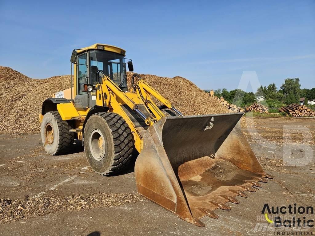JCB 426 HT 轮式装载机