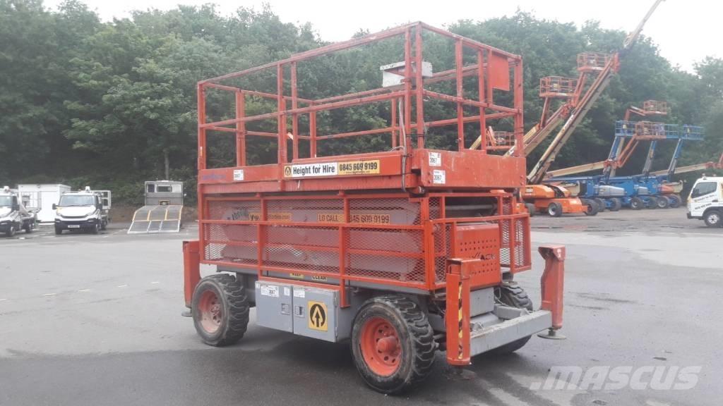 SkyJack SJ 7135 RT 剪叉式升降机