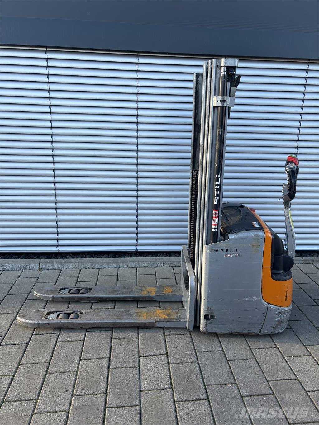 Still EXV 12i 行走式堆垛机