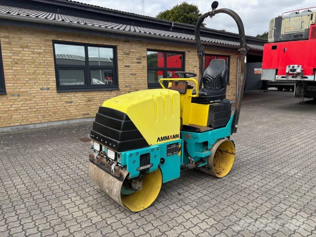 Ammann AV 12-2 双轮压路机