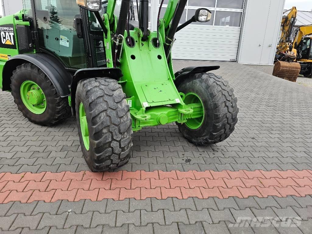 CAT 906 M 轮式装载机