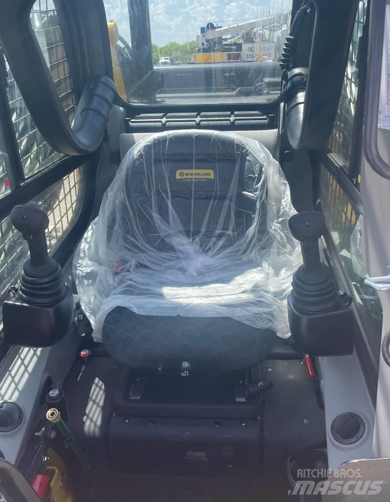 New Holland C362 滑移装载机