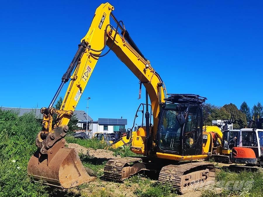 JCB JS145 LC 履带挖掘机