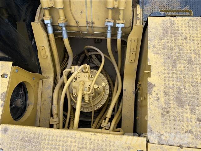 CAT 336D2 履带挖掘机