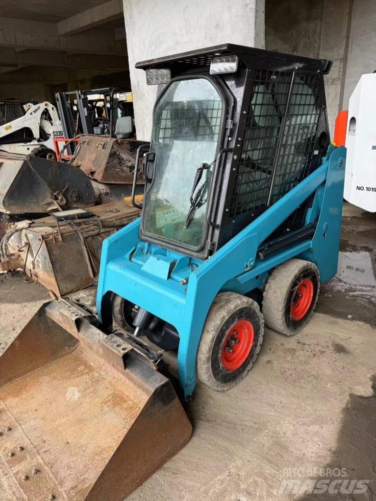 Bobcat S 70 滑移装载机