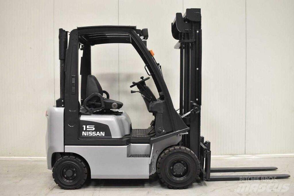 Nissan FD01A18Q 柴油叉车