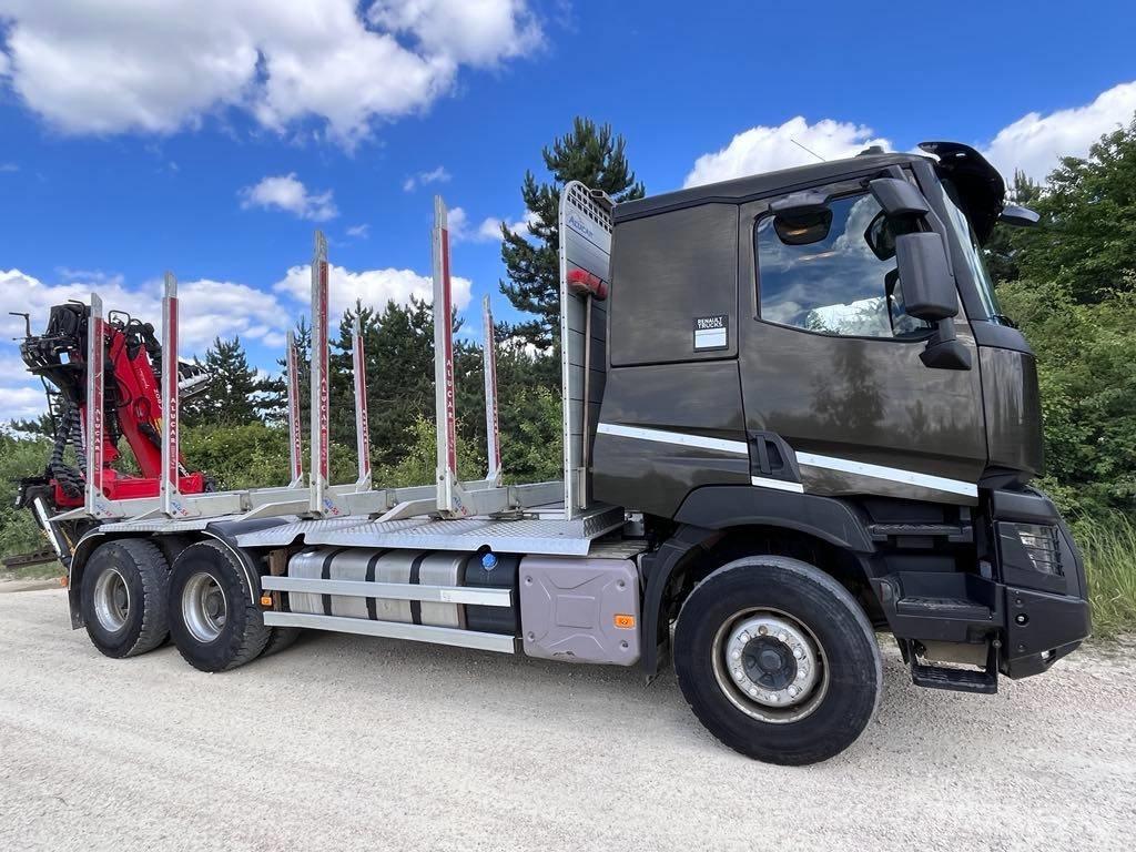 Renault Kerax 6x4 随车折臂吊