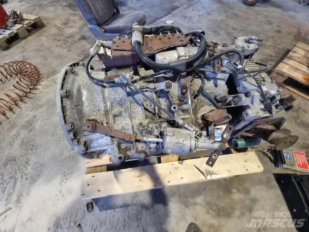 Volvo R1000G8 变速器
