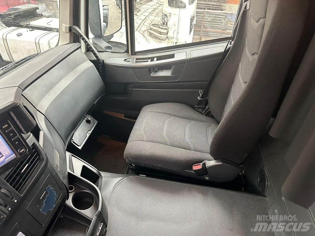 Iveco Stralis 460 平板车