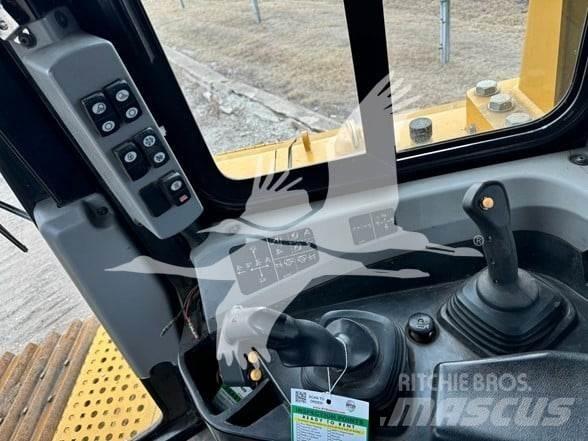 CAT D6T LGP 履带式推土机