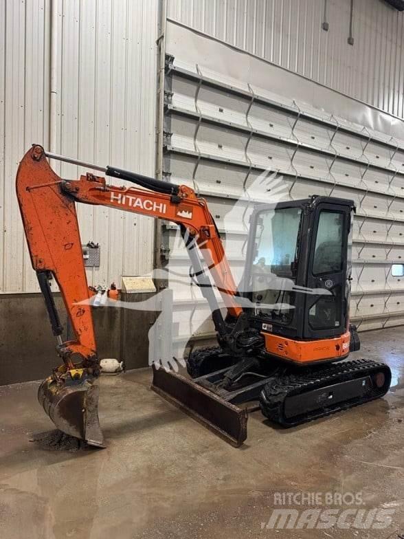 Hitachi ZX35 小型挖掘机
