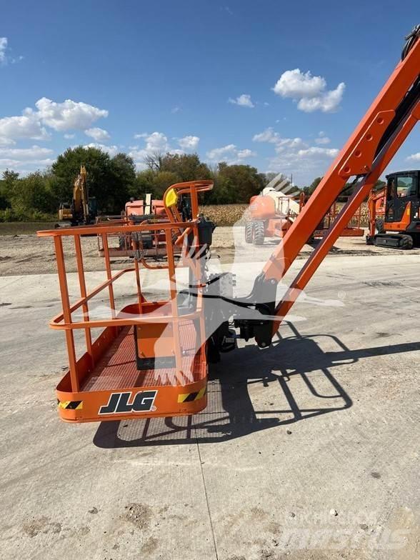 JLG 1350SJP 直臂高空工作平台