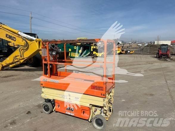 JLG 1930ES 剪叉式升降机