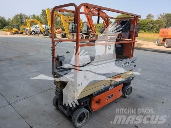 JLG 1930ES 剪叉式升降机