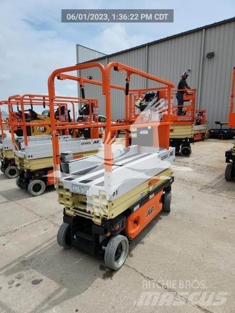 JLG 1930ES 剪叉式升降机
