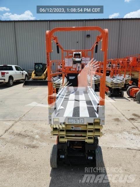 JLG 1930ES 剪叉式升降机
