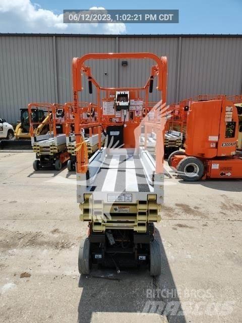 JLG 1930ES 剪叉式升降机