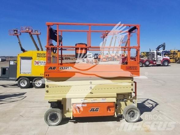 JLG 2632ES 剪叉式升降机