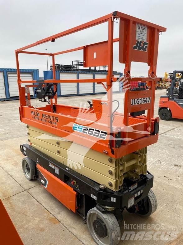 JLG 2632ES 剪叉式升降机