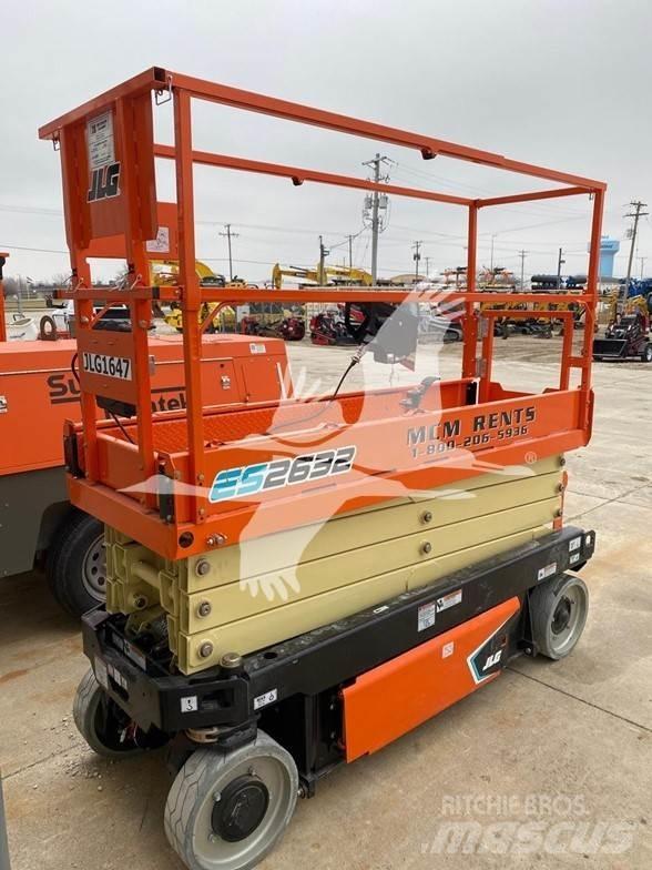 JLG 2632ES 剪叉式升降机