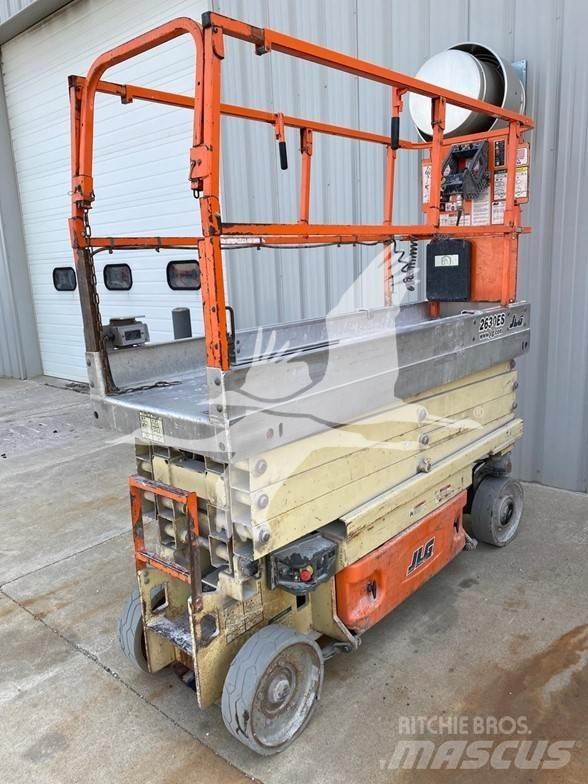 JLG 2632ES 剪叉式升降机