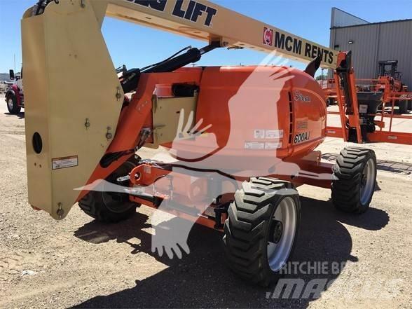 JLG 600AJ 曲臂高空工作平台