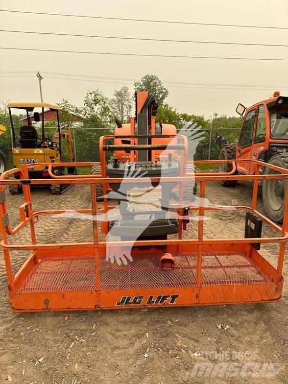 JLG 600AJ 曲臂高空工作平台