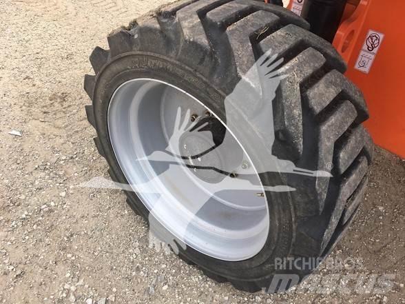 JLG 660SJ 直臂高空工作平台