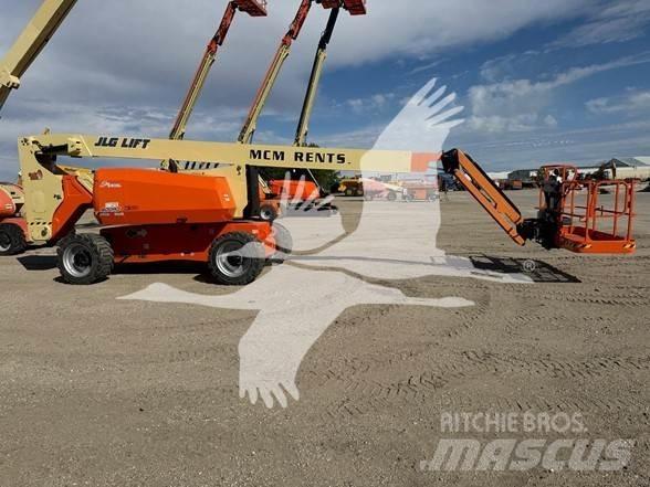JLG 800AJ 曲臂高空工作平台