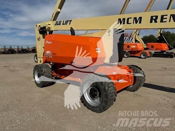 JLG 800AJ 曲臂高空工作平台