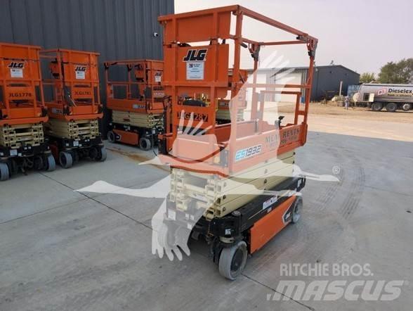 JLG ES1932 剪叉式升降机