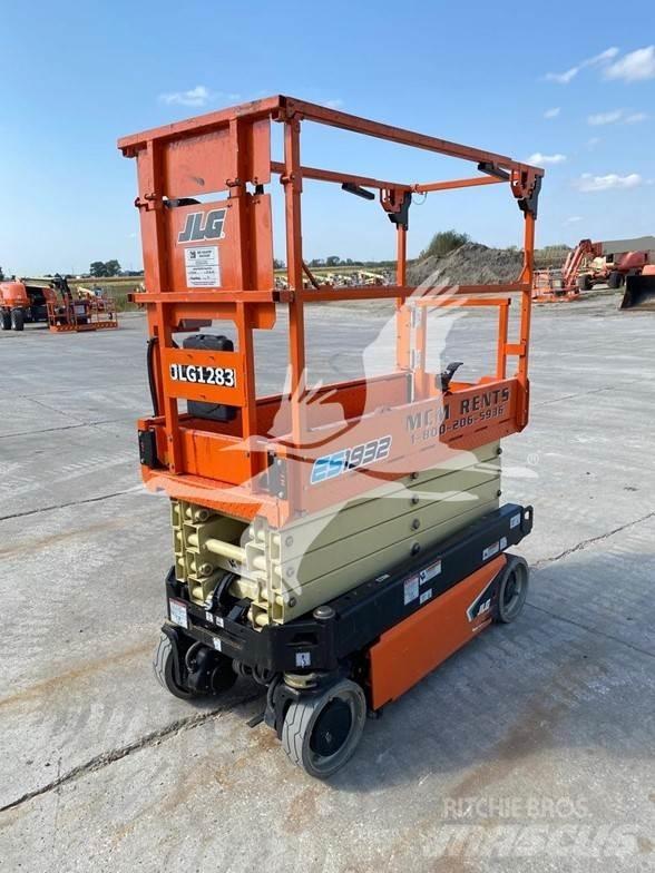 JLG ES1932 剪叉式升降机