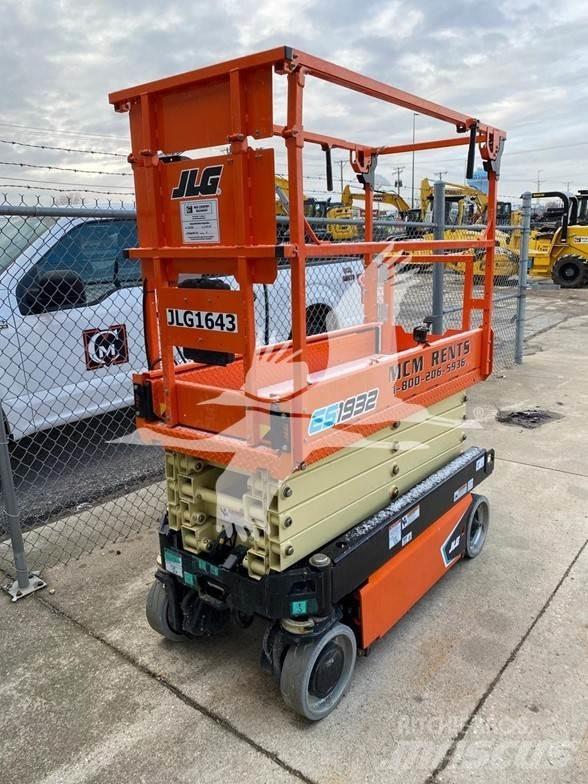 JLG ES1932 剪叉式升降机