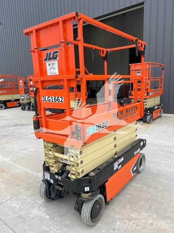 JLG ES1932 剪叉式升降机