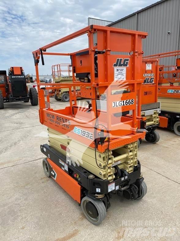 JLG ES1932 剪叉式升降机