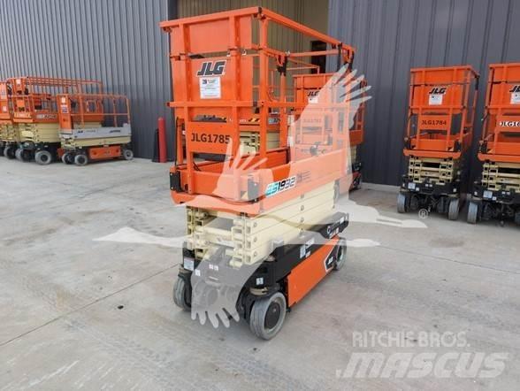 JLG ES1932 剪叉式升降机