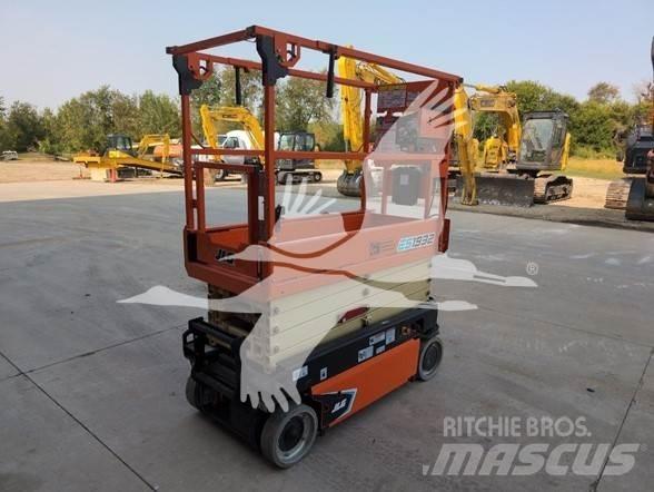 JLG ES1932 剪叉式升降机