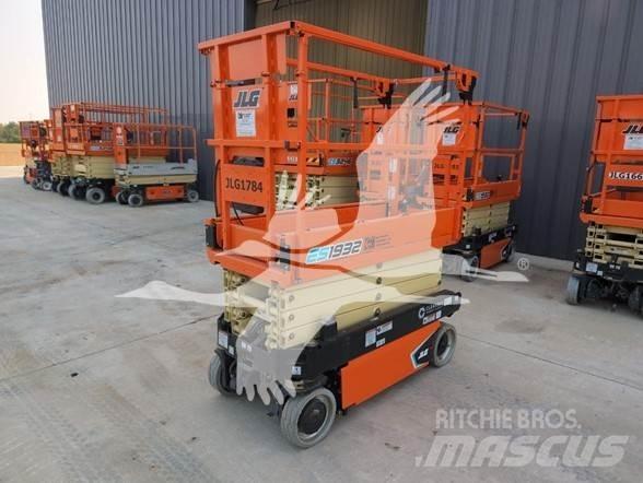 JLG ES1932 剪叉式升降机