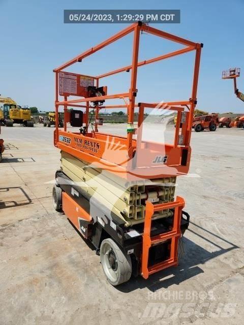 JLG ES2632 剪叉式升降机