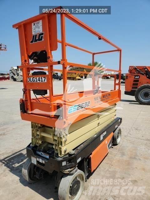 JLG ES2632 剪叉式升降机
