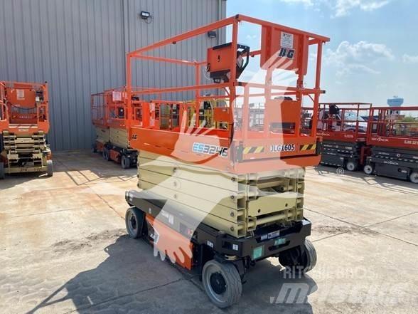 JLG ES3246 剪叉式升降机