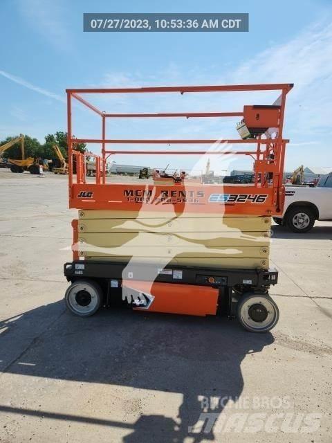 JLG ES3246 剪叉式升降机